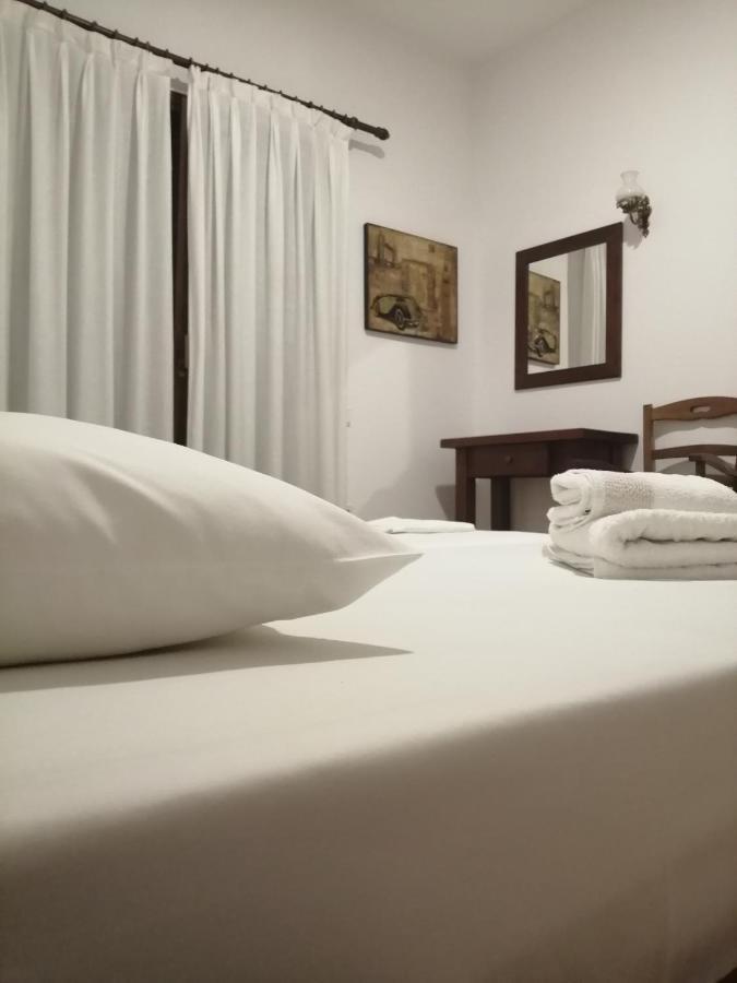 סיבוטה Villa Dina מראה חיצוני תמונה