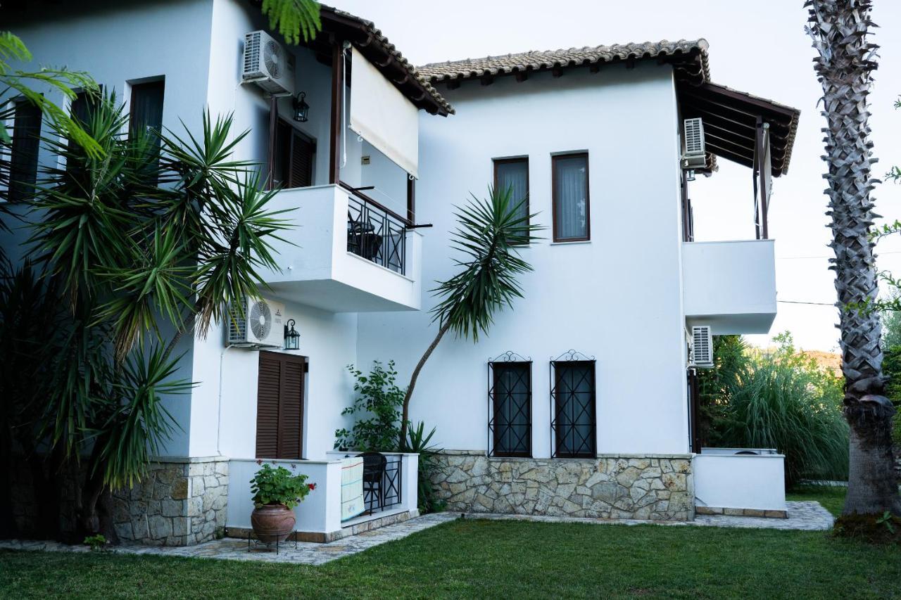 סיבוטה Villa Dina מראה חיצוני תמונה