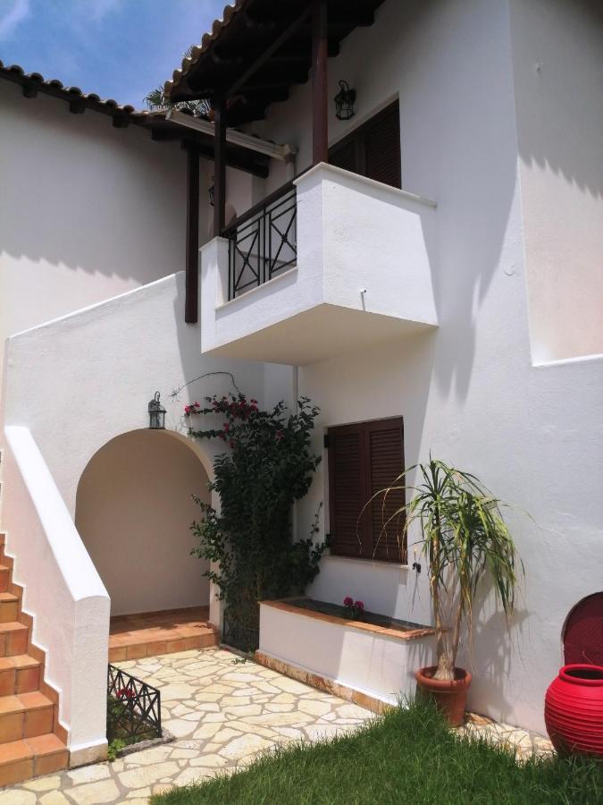 סיבוטה Villa Dina מראה חיצוני תמונה