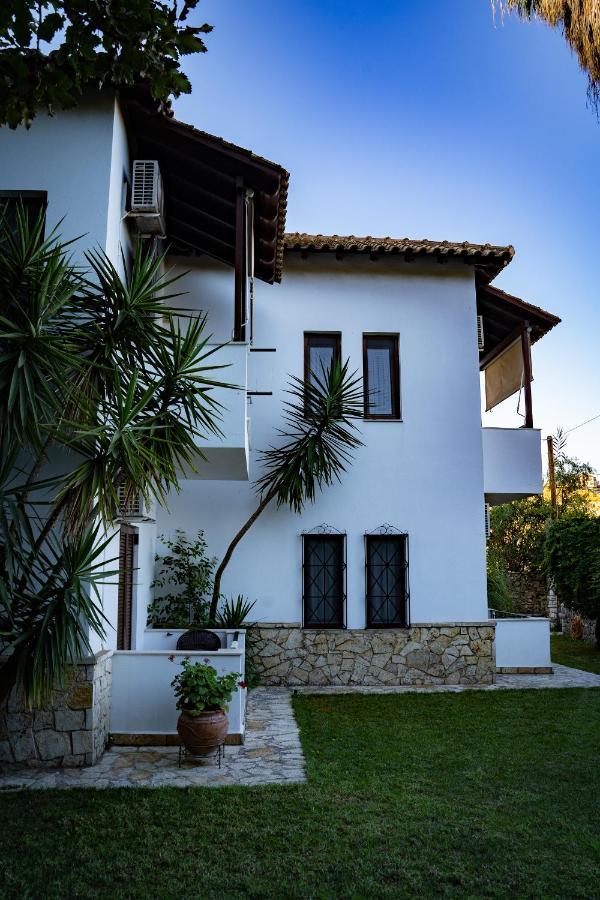 סיבוטה Villa Dina מראה חיצוני תמונה