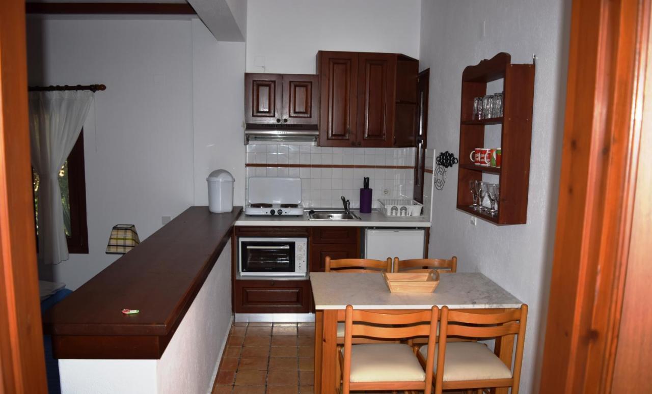 סיבוטה Villa Dina מראה חיצוני תמונה