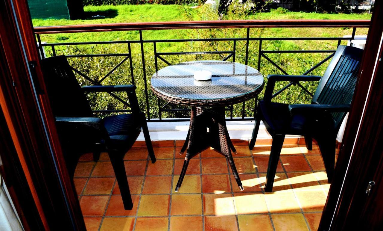 סיבוטה Villa Dina מראה חיצוני תמונה